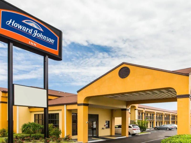 Howard Johnson By Wyndham Panama City Exterior photo